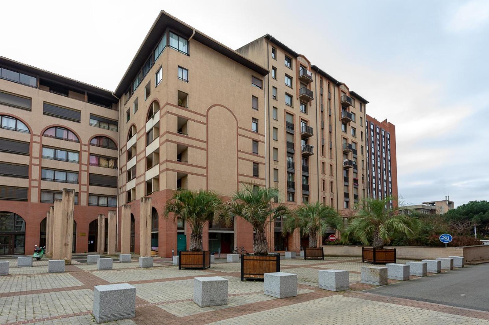 Le Baudis - Grand Studio Avec Coin Nuit Et Parking Toulouse Exterior foto